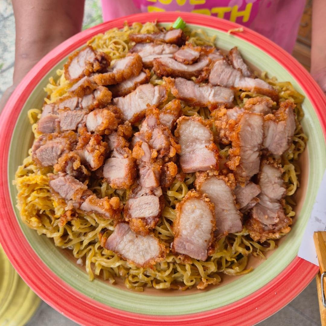 Plate of Tuaran Mee fried noodles
