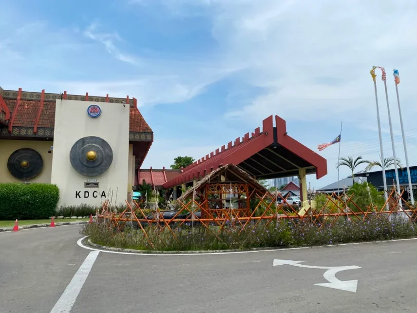 KDCA Hongkod Koisaan hall, Penampang